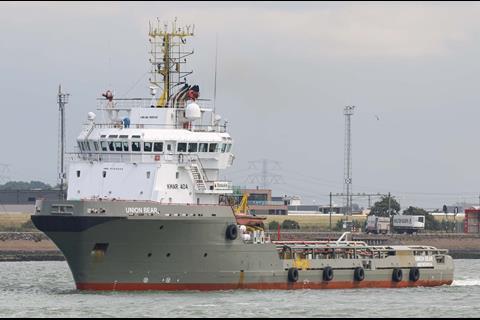 The anchor-handler 'Union Bear' was one of two Smit tugs which eventually refloated the rig (Peter Barker)